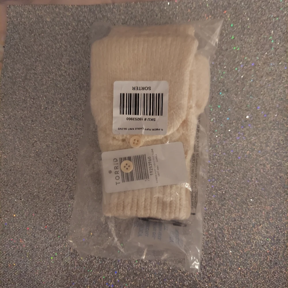 Torrid Knit Folder Glove
